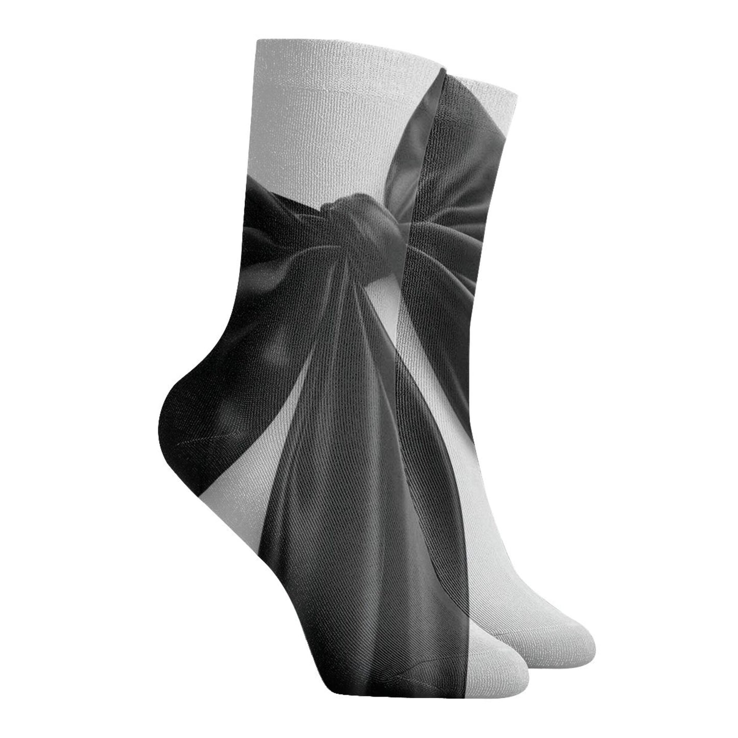 Thickened Fashion Warm Socks – 12 Inch Long Tube Black and White Minimalist Design, Cozy Winter Socks for Men and Women